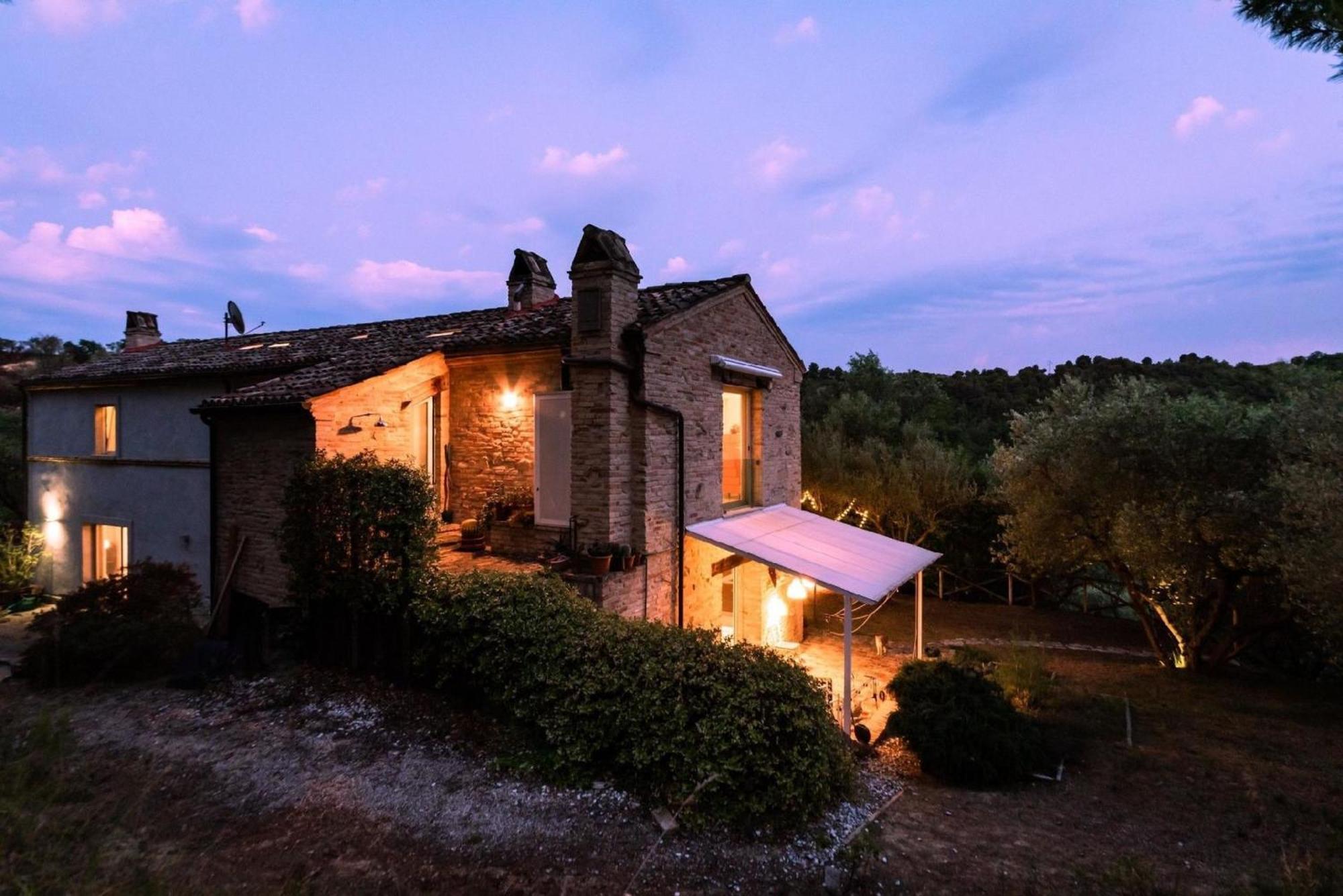 Meernahes Ferienhaus Casa Cantagallo Mit Pool Villa Fermo Buitenkant foto